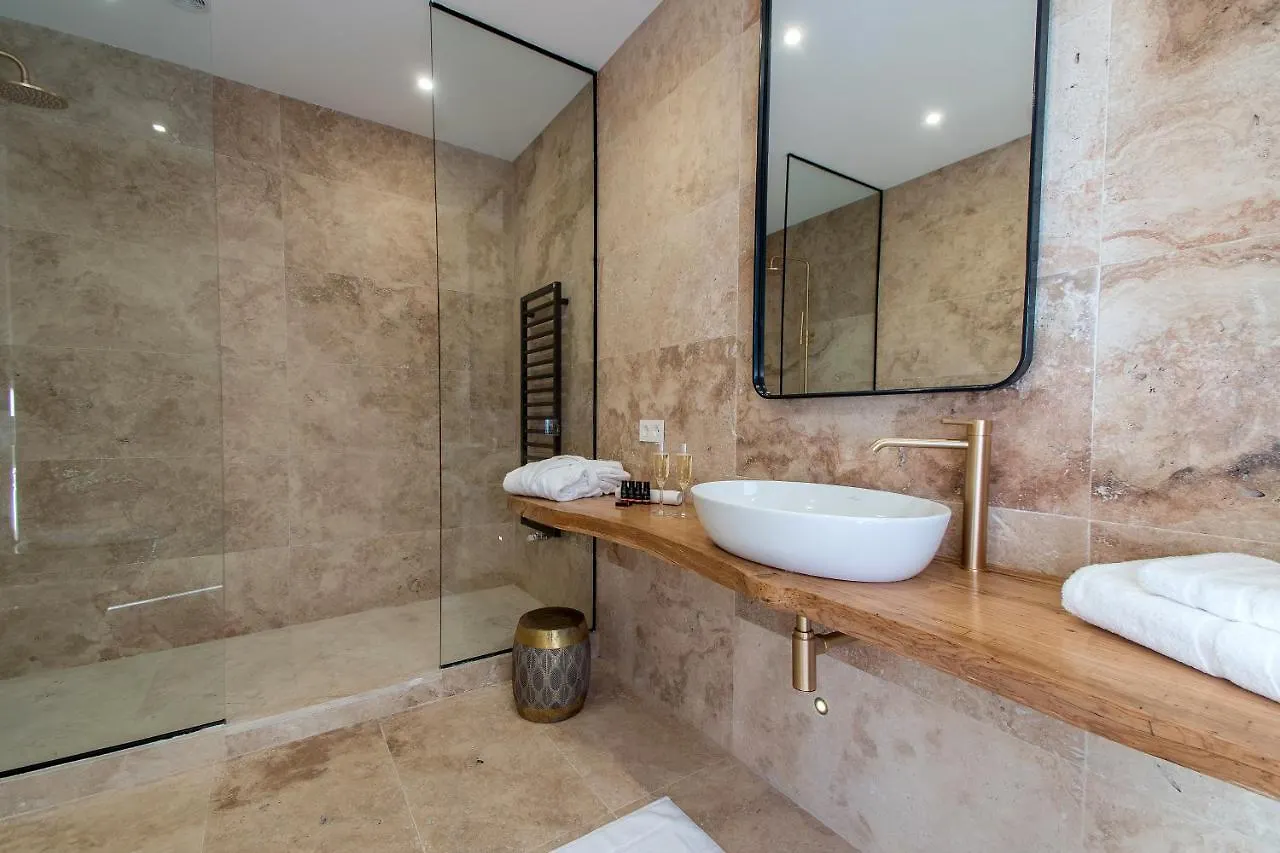 Sierra Blanca Resort Art Of Healing Marbella Hotel