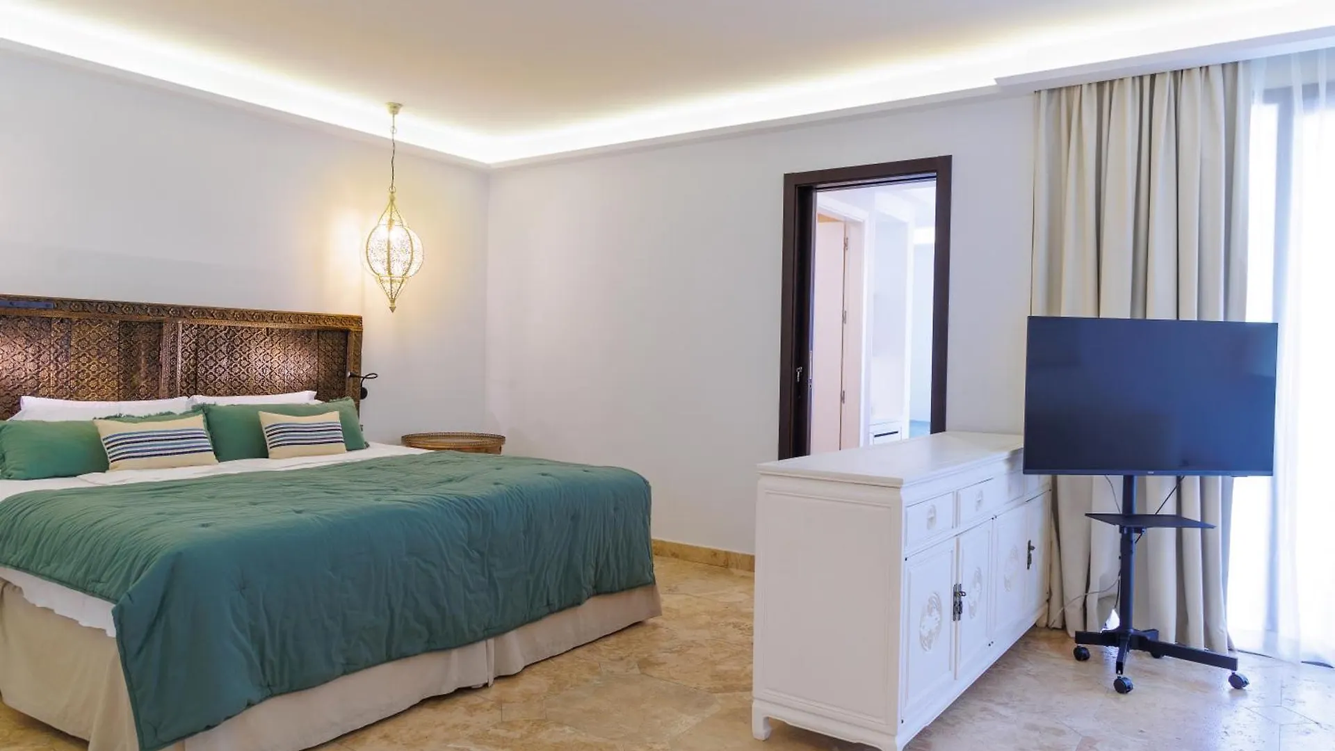 Hotel Sierra Blanca Resort Art Of Healing Marbella