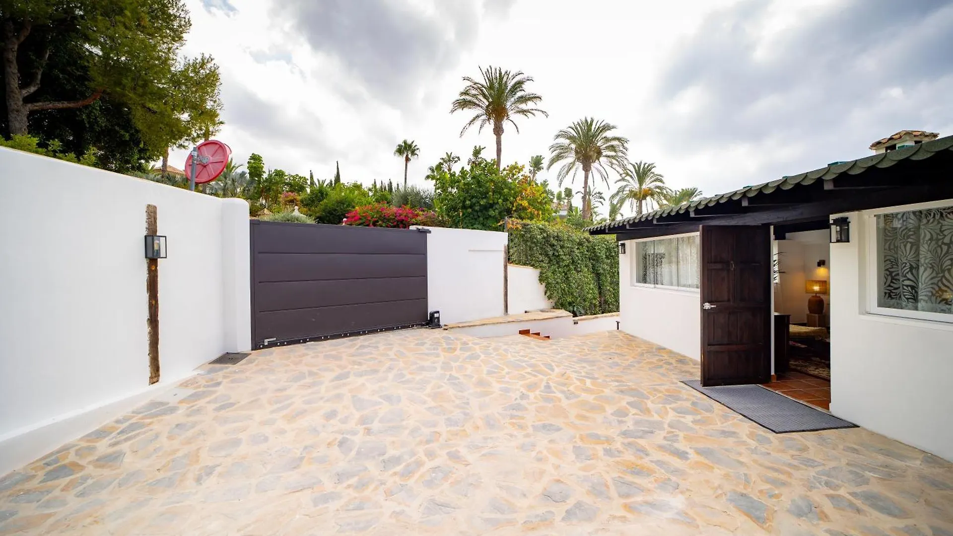 Sierra Blanca Resort Art Of Healing Marbella 5*,